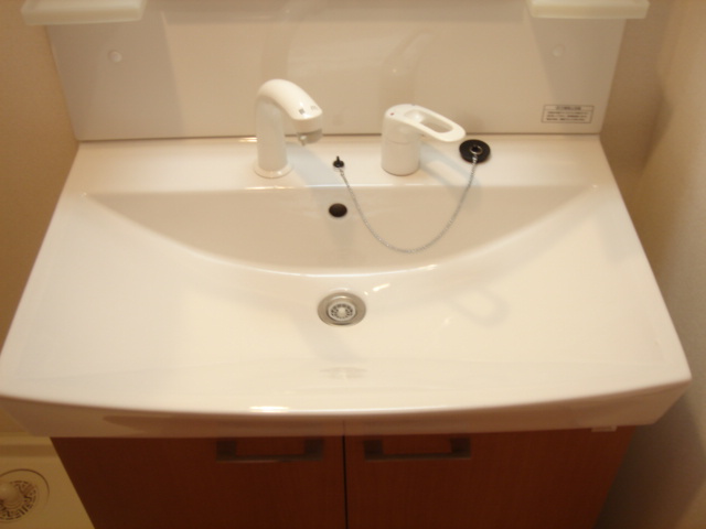 アイリスＭＡＫＩＳＥの洗面所|洗髪洗面化粧台