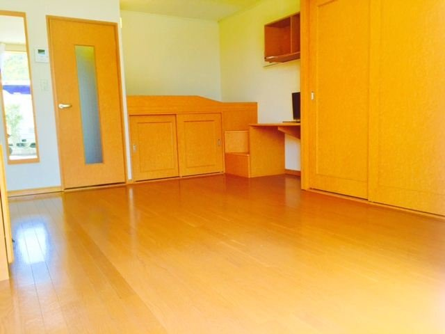 レオパレス加治木の居間・リビング