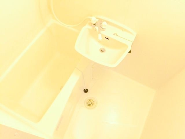 レオパレス加治木の浴室