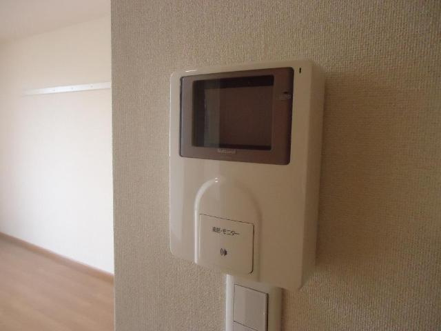 アランチーノの内装|カメラ付インターホン
