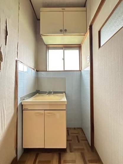 【独立洗面台】