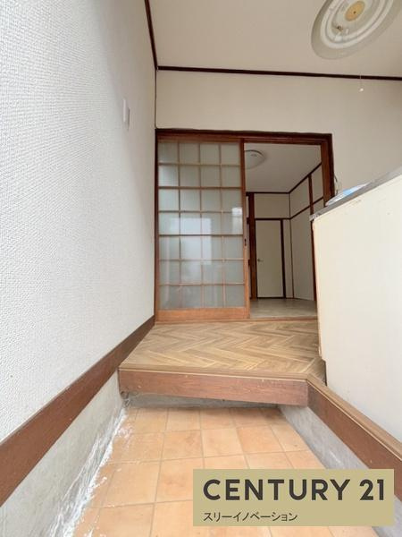 河野文化の玄関|★玄関側から見た室内★