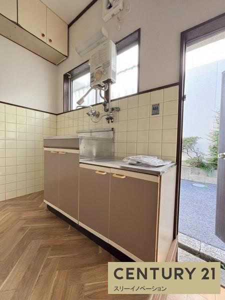 河野文化のキッチン|★上部収納★