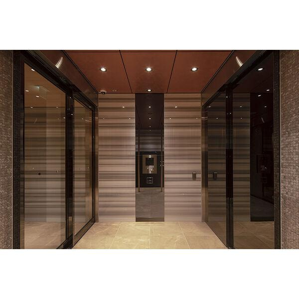 PHOENIX北堀江のエントランス