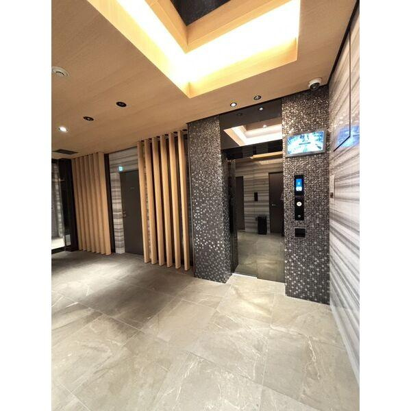 PHOENIX北堀江のエントランス