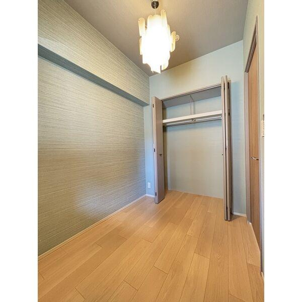 PHOENIX北堀江の洋室