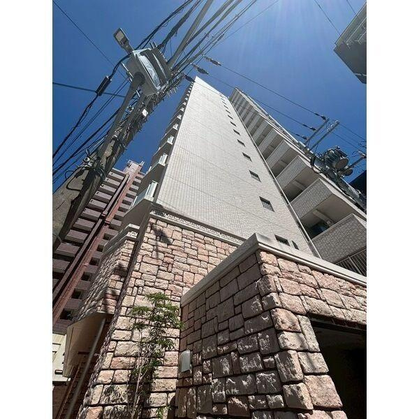 プレジオ九条のエントランス