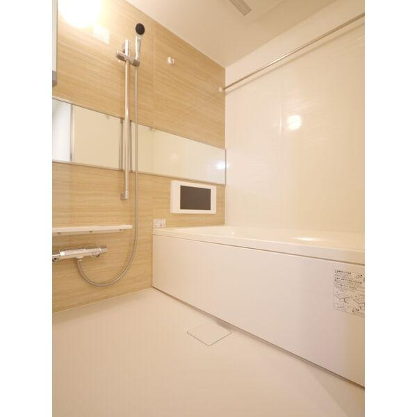 プレジオ九条の浴室