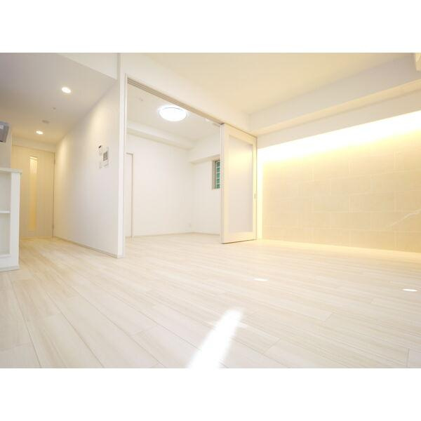 プレジオ九条の居間・リビング