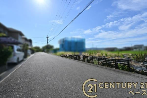磯城郡川西町大字結崎の売地の前面道路含む現地写真