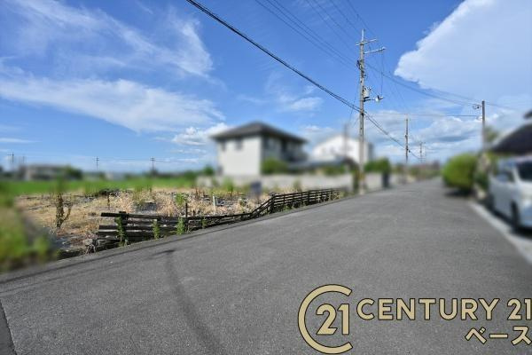 磯城郡川西町大字結崎の売地の前面道路含む現地写真