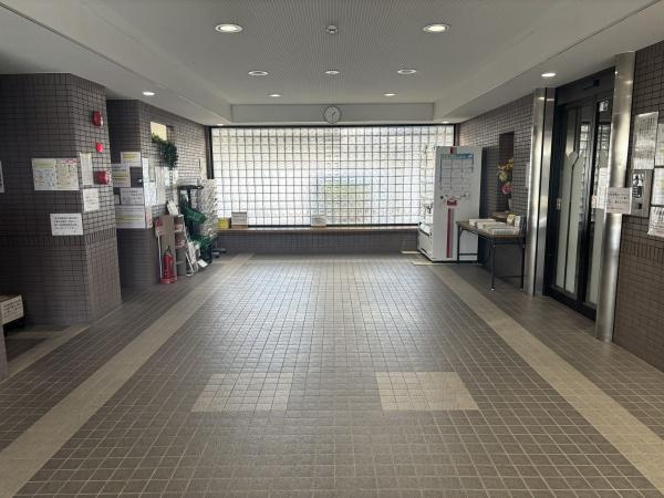 ネオシティ岡崎南壱番館のエントランス|エントランスです。