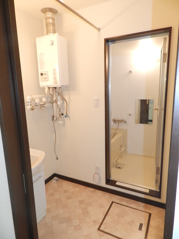 ラフィネ・コートの洗面所