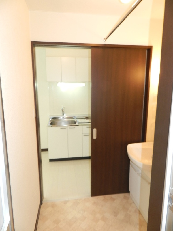 ラフィネ・コートの洗面所