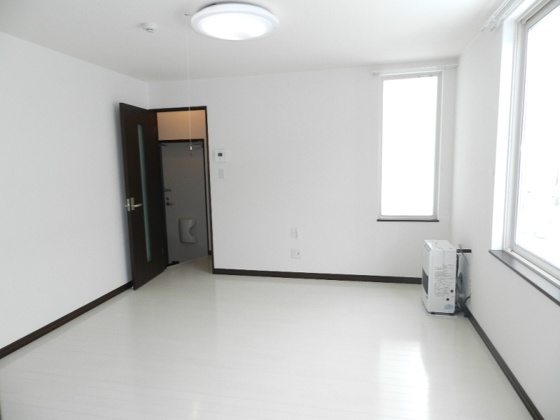 ラフィネ・コートの居間・リビング