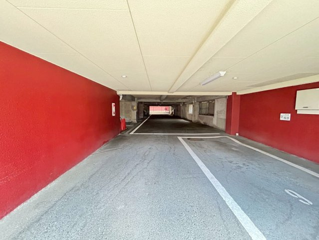 【駐車場】 |  ライオンズマンション香住ケ丘☆仲介手数料半額☆