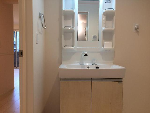 ラ・ナチュールの洗面所|洗髪洗面化粧台