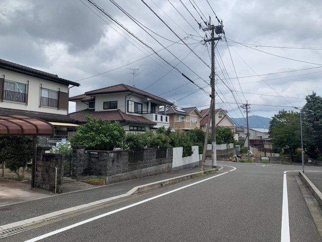 【前面道路含む現地写真】 | 大野城市緑ケ丘１丁目　中古戸建☆仲介手数料無料☆