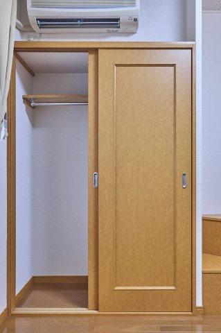 レオパレス川名駒方の内装