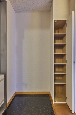 レオパレス川名駒方のその他