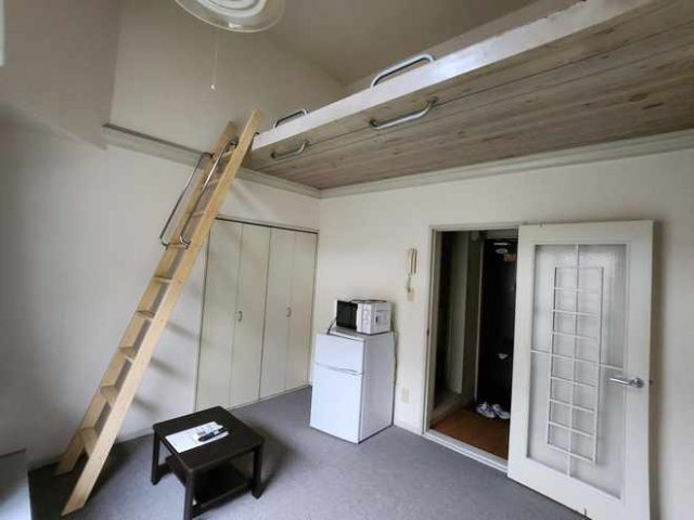 レオパレス岡崎第３の居間・リビング|実際のお部屋と異なる場合がございます。