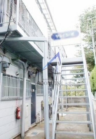 ヤヨイコーポのその他共用部分|共用階段です。