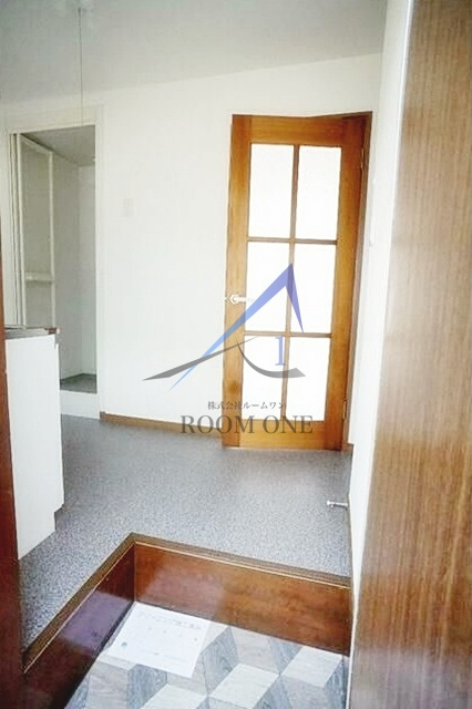 ヤヨイコーポの玄関|玄関です。