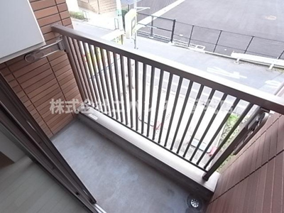 【バルコニー】 | マリアージュ | 外からの目が気にならないバルコニーで洗濯物が干せます