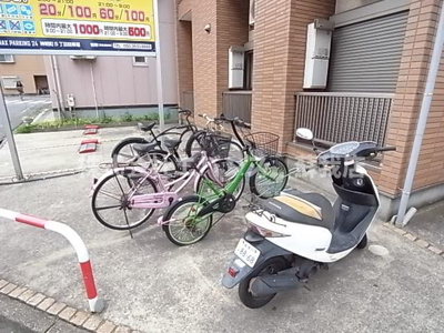 【その他】 | マリアージュ | 駐輪スペースです