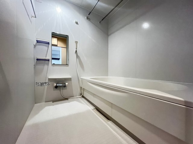 ヘーベルメゾンフェリスの浴室