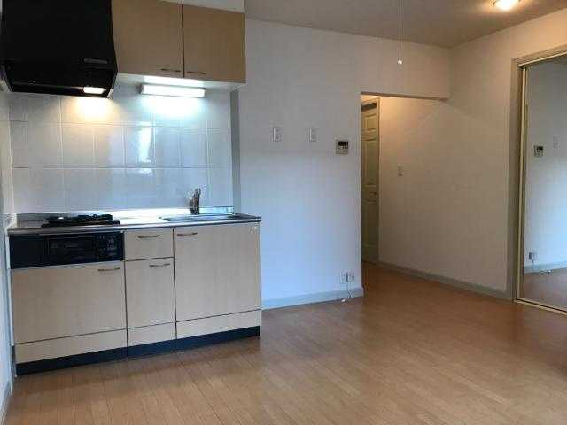 ピースフルの居間・リビング|リビング