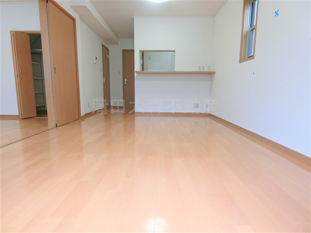 グリーンフォレストⅡの居間・リビング