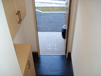 【玄関】 | チェリーヒルズ | 玄関