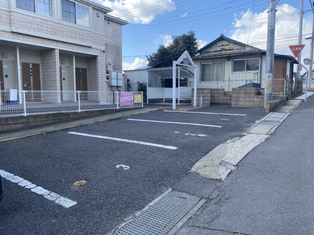 チェリーヒルズの駐車場