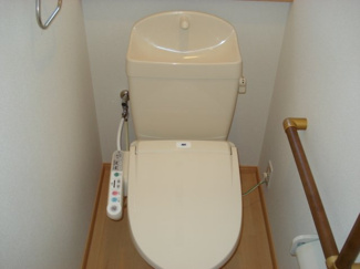 【トイレ】 | チェリーヒルズ | シャワートイレ