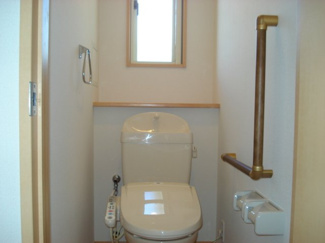 【トイレ】 | チェリーヒルズ | シャワー付トイレ