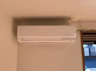 【設備】 | Ｊｅ　ｌｅ　ｐｒｅｎｄｓ　(ジュルプラン） | エアコン