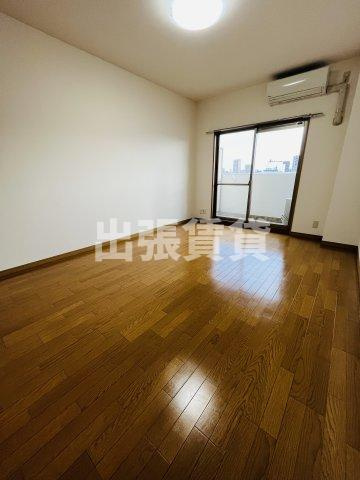 仲介手数料0円！コンフォ清水の居間・リビング