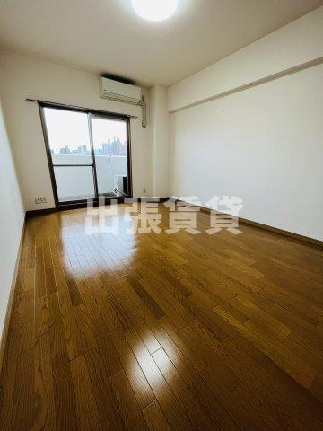 仲介手数料0円！コンフォ清水の居間・リビング