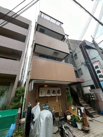 アーネスト坂田の外観