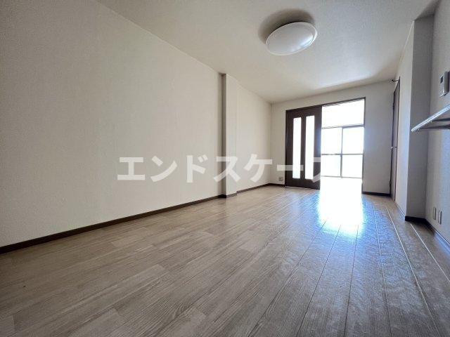 スイートベリーの居間・リビング|高崎、前橋のお部屋探しはエンドスケープまで！お客様の理想お聞かせ下さい♪