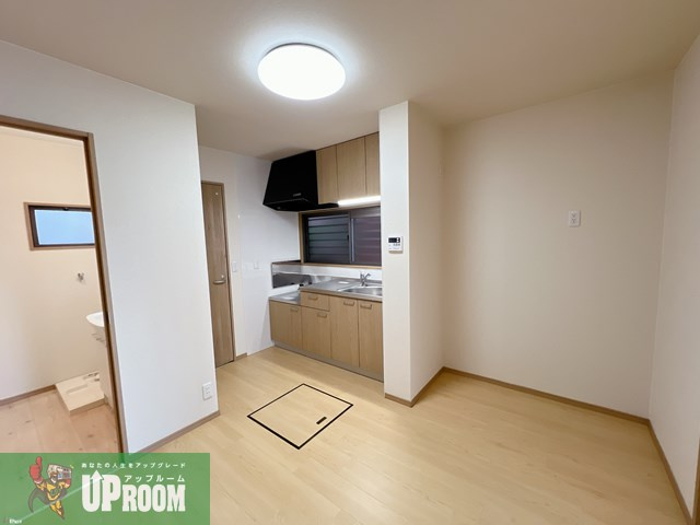 フォークローバーの内装