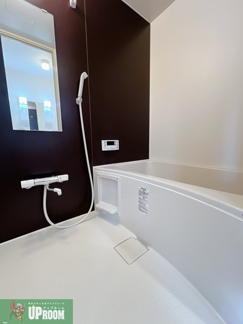 フォークローバーの浴室