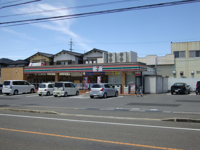 フォンテーヌ白山の周辺|セブンイレブン春日井白山町店まで371ｍ