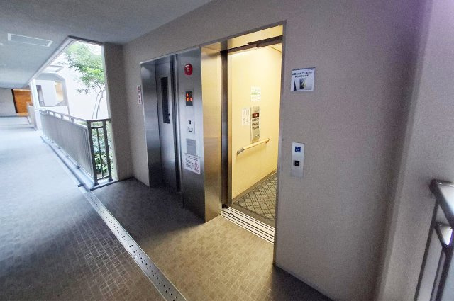 ヴューイスト泉ヶ丘のその他共用部分|エレベーター