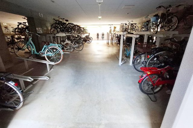ヴューイスト泉ヶ丘の駐輪場|駐輪場