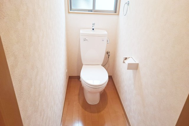 堺市中区深井中町のトイレ|2階トイレ