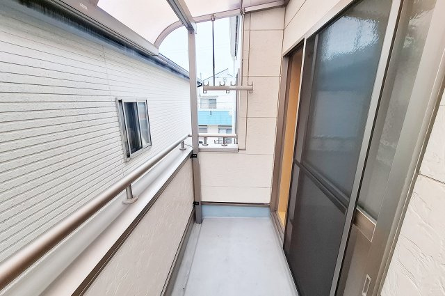 堺市中区深井中町のバルコニー|バルコニー：洋室3側