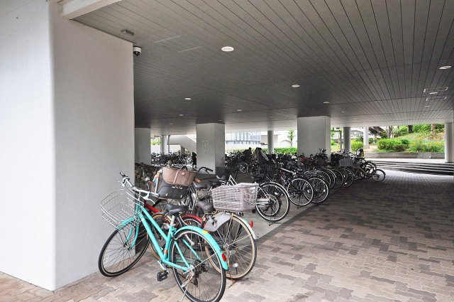 エバーグリーン金岡四号棟の駐輪場|駐輪場