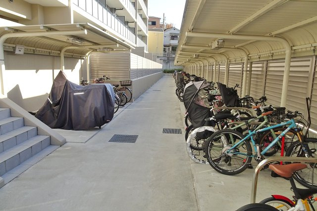 グランクラッセ上野芝向ヶ丘の駐輪場|駐輪場